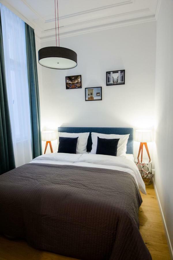 Studio Apartments Urania - Mai'S Apartments Wien Ngoại thất bức ảnh