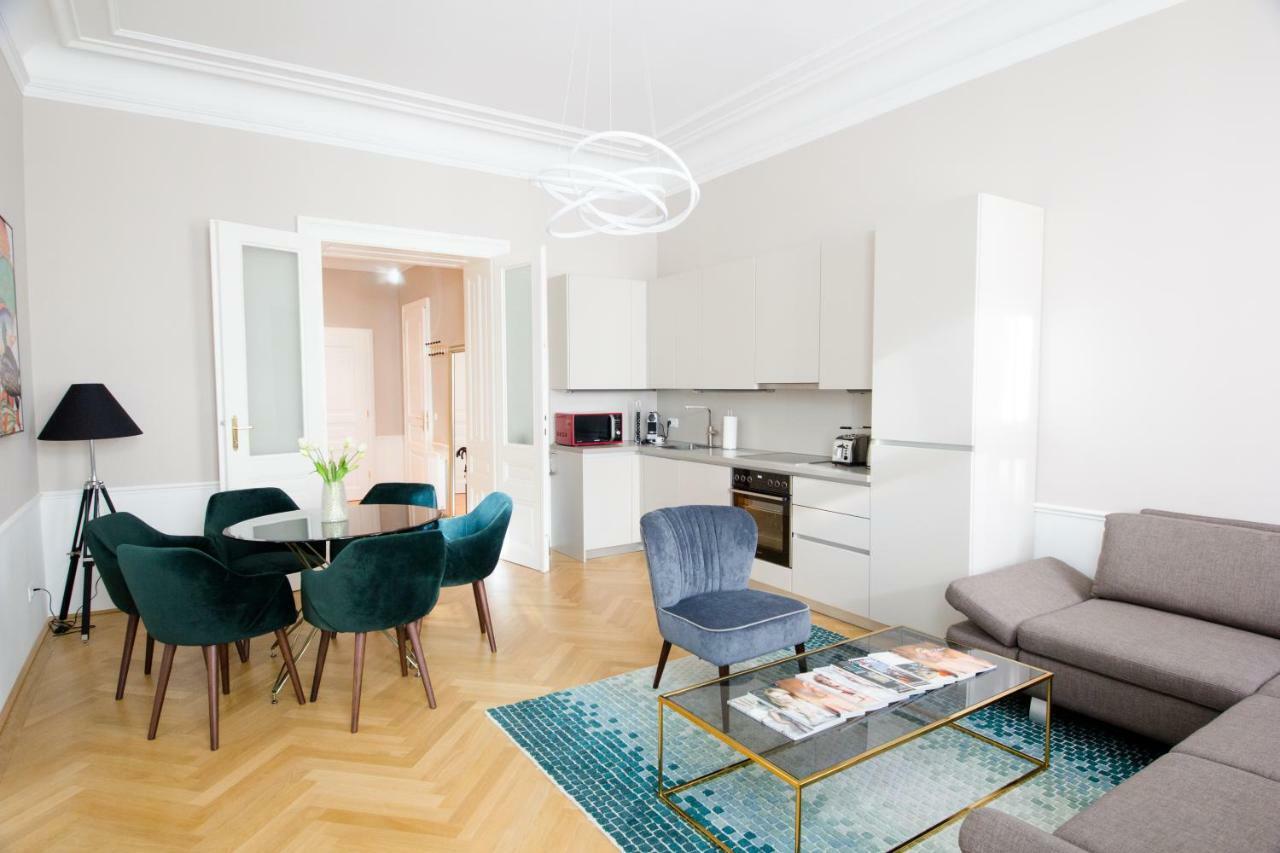 Studio Apartments Urania - Mai'S Apartments Wien Ngoại thất bức ảnh