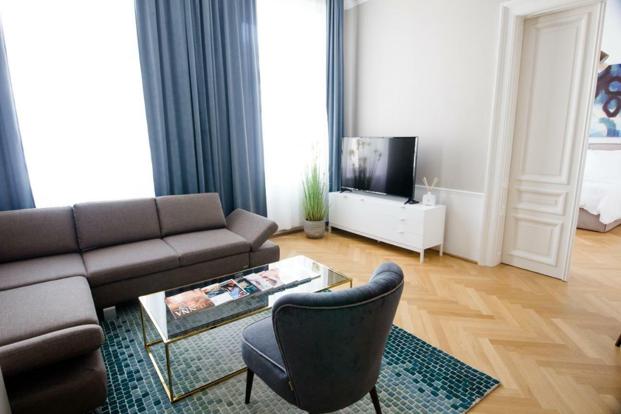 Studio Apartments Urania - Mai'S Apartments Wien Ngoại thất bức ảnh