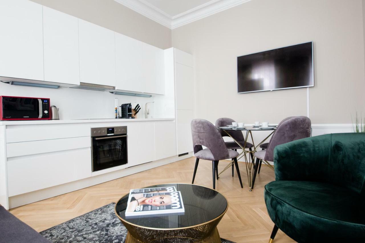 Studio Apartments Urania - Mai'S Apartments Wien Ngoại thất bức ảnh