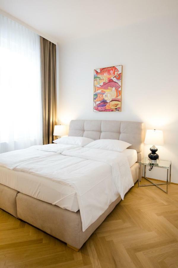 Studio Apartments Urania - Mai'S Apartments Wien Ngoại thất bức ảnh